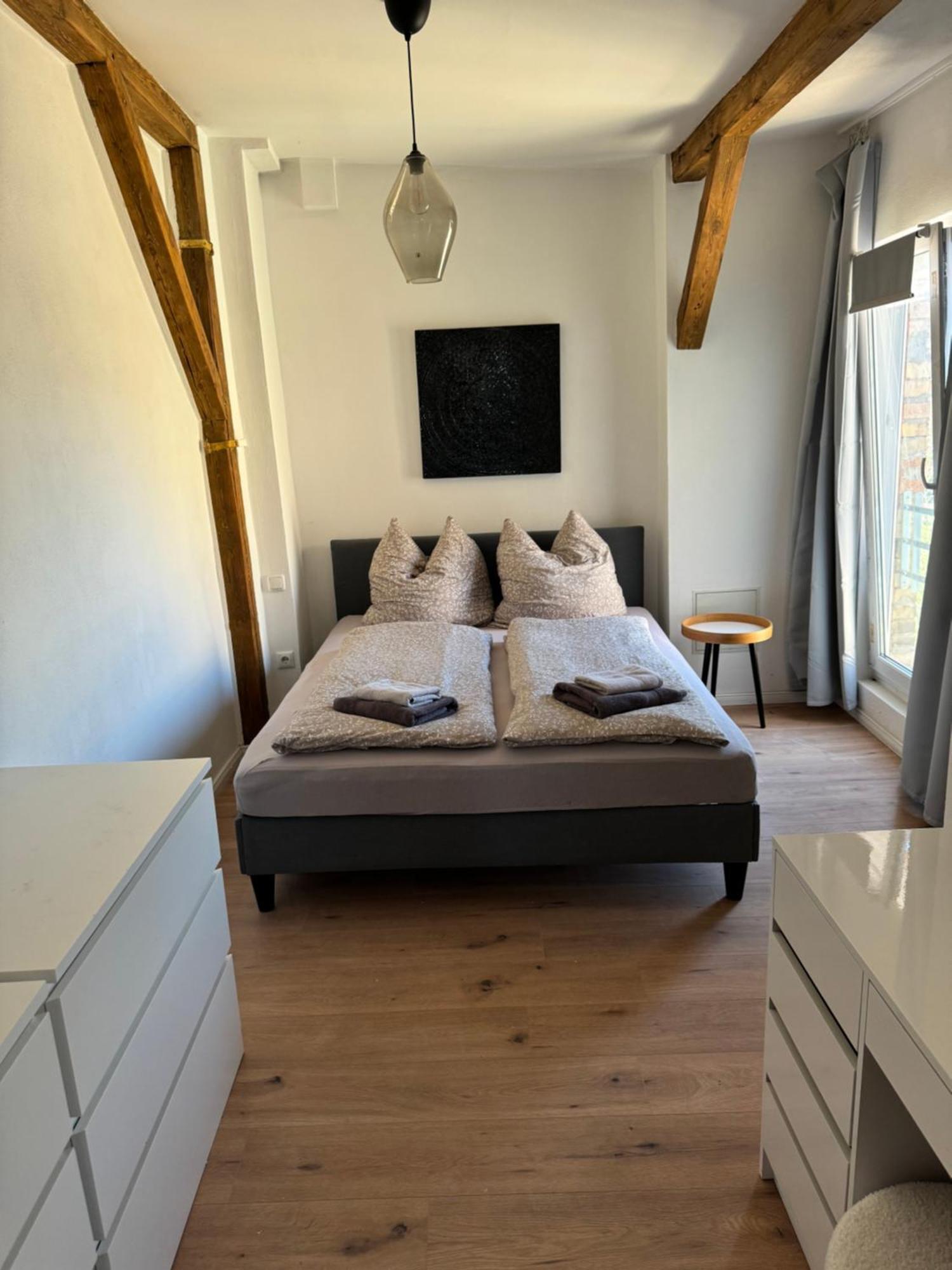Appartement "Nina"Im Dachgeschoss, Inklusive Parkplatz Halle  外观 照片